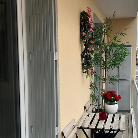 F2 Climatise Centre St Raphael Plages 900 M Et Gare 아파트 *