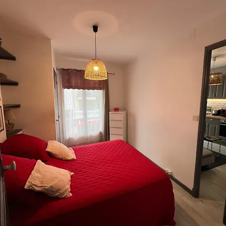 شقة F2 Climatise Centre St Raphael Plages 900 M Et Gare Saint-Raphaël