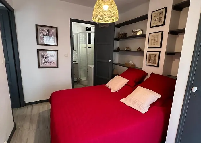 F2 Climatise Centre St Raphael Plages 900 M Et Gare 公寓 *